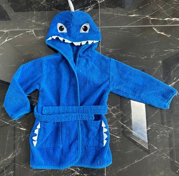 Peignoir requin 4 ans