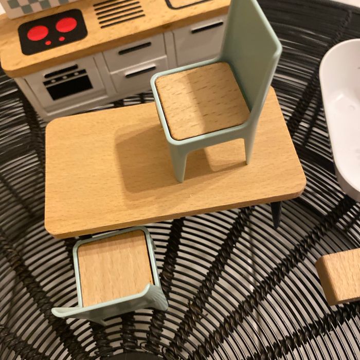 Lot meubles en bois pour poupées - photo numéro 4