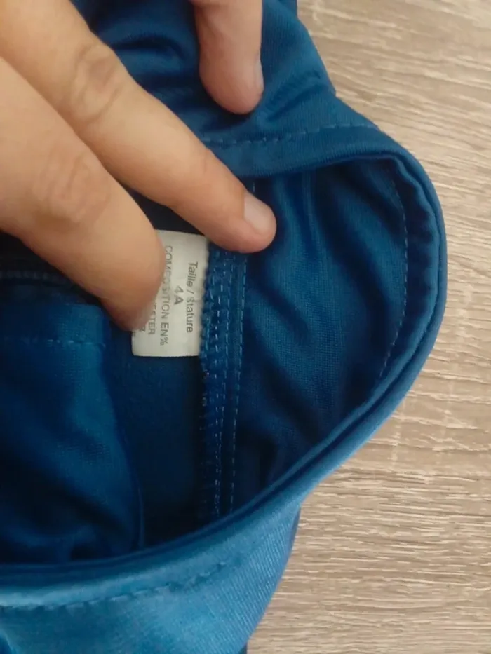 🌹ensemble de sport 4 ans 🌹 - photo numéro 2