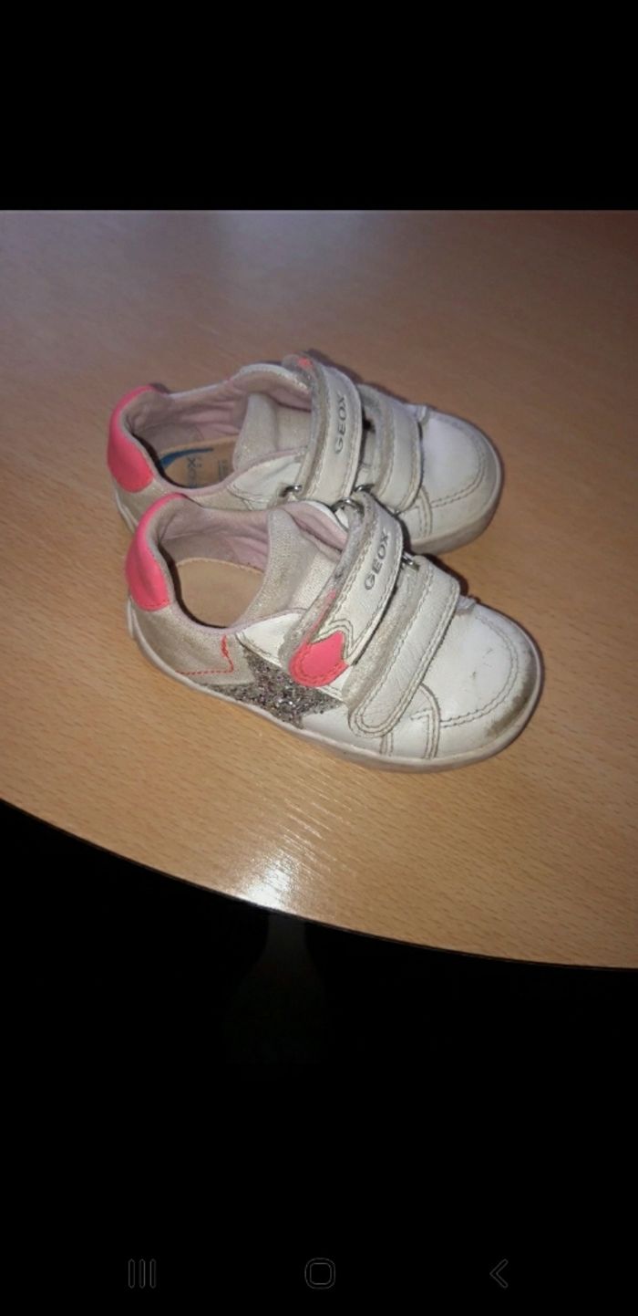 Baskets Geox taille 20 - photo numéro 4