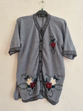 Superbe haut/ gilet young feng t 44.46