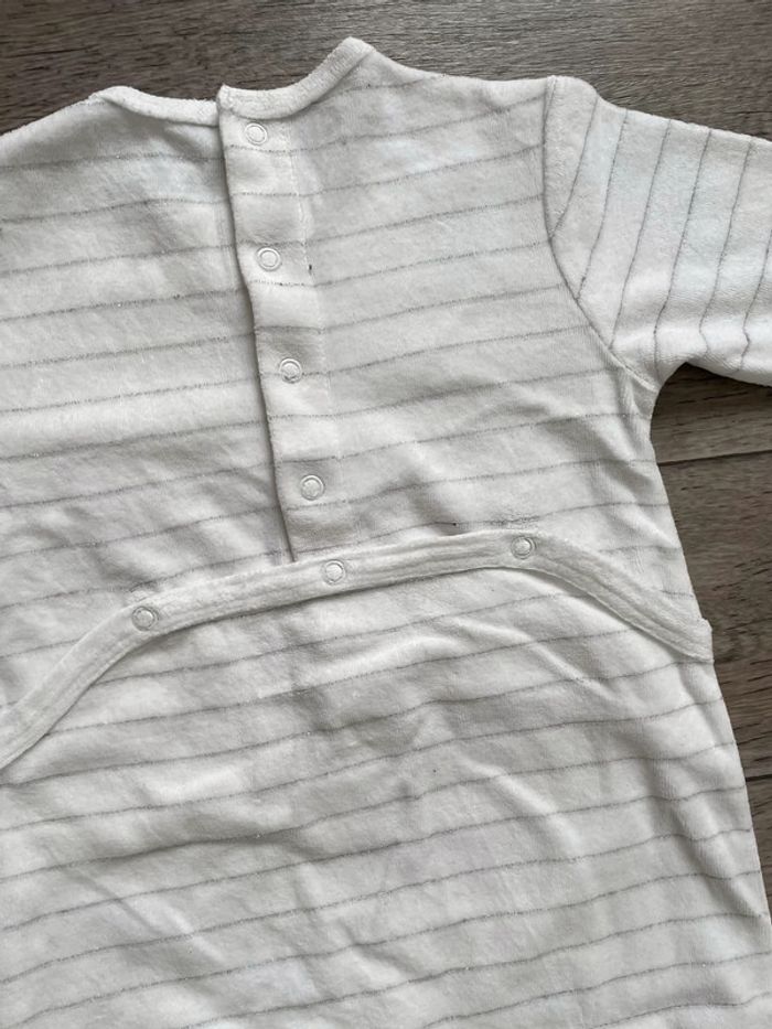 Pyjama velours Kiabi 12 mois blanc motif lapin rose doux er chaud - photo numéro 6