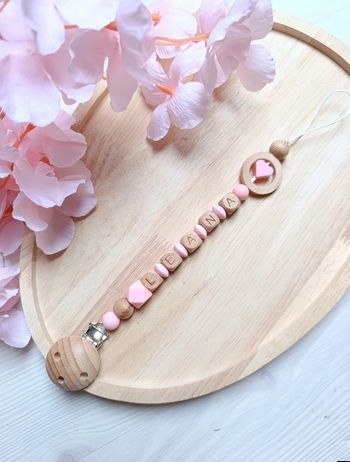 Attache tétine personnalisée