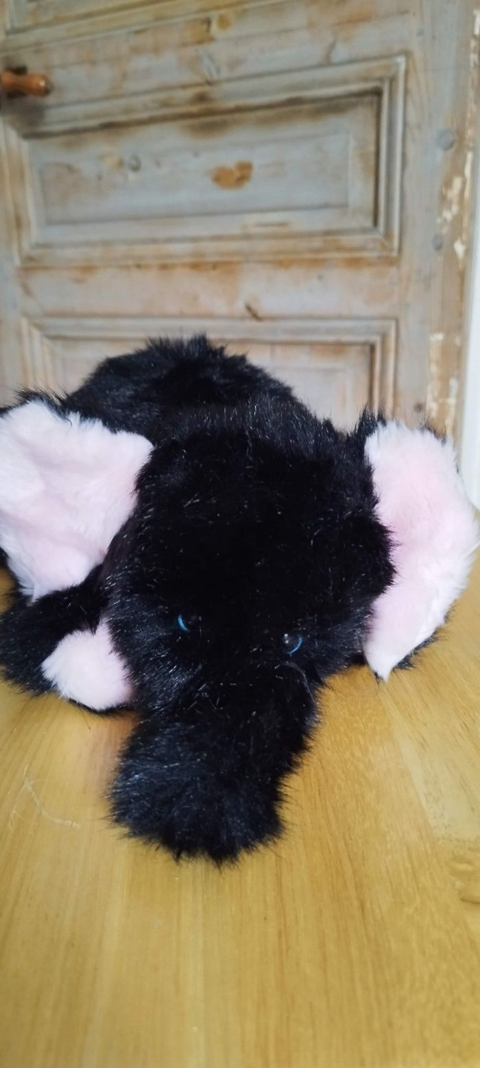 Peluche éléphant. Daniel Kolton. Très bon état - photo numéro 3