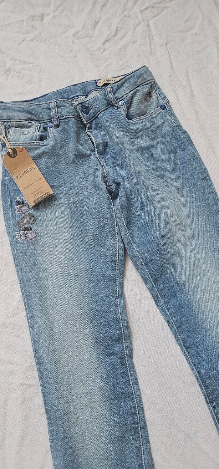 Jean Kaporal slim bleu clair – Neuf avec étiquette - photo numéro 2