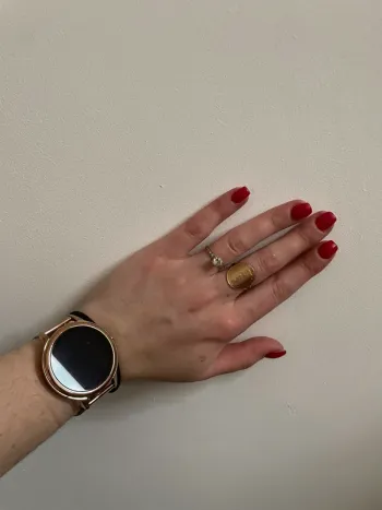 Montre connecté fossil rose gold