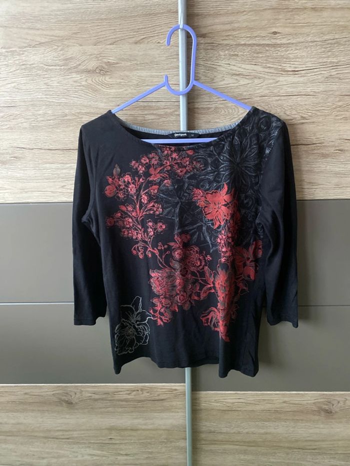 T-shirt desigual taille M