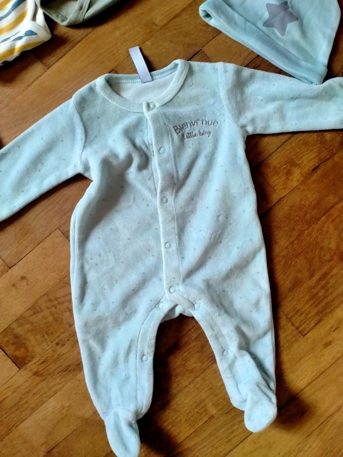 Lot bébé - photo numéro 3