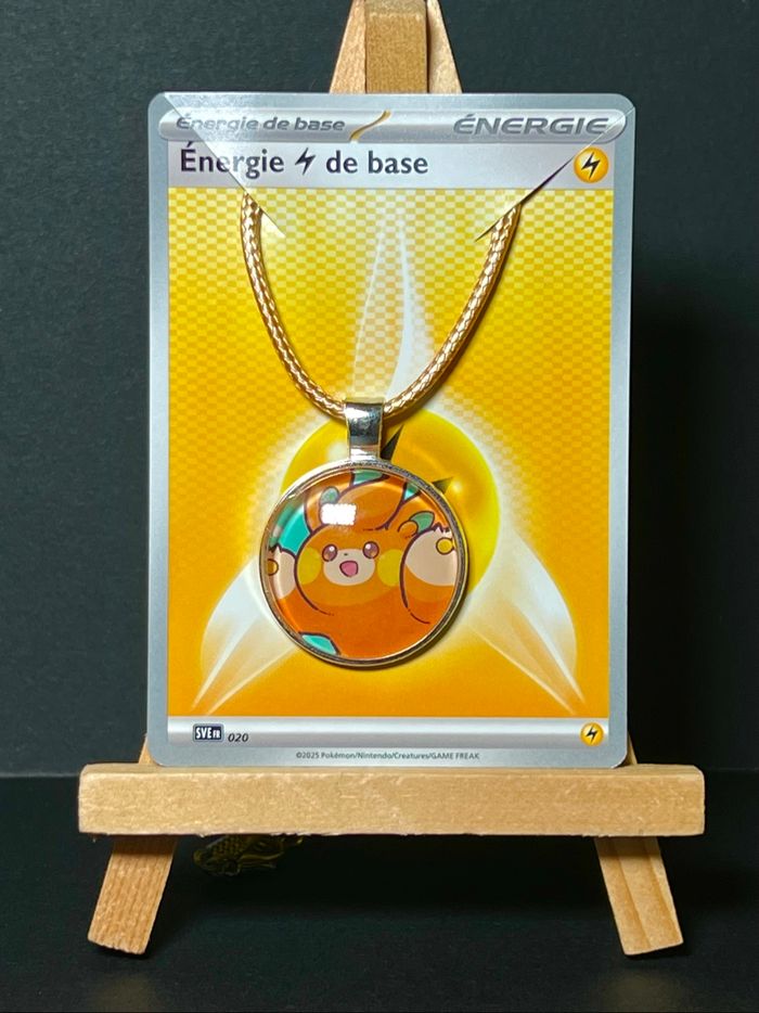 Pendentif Pokémon Pohm