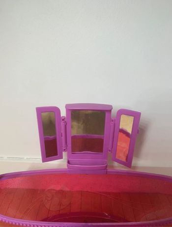 Salle de bain barbie vintage 2010