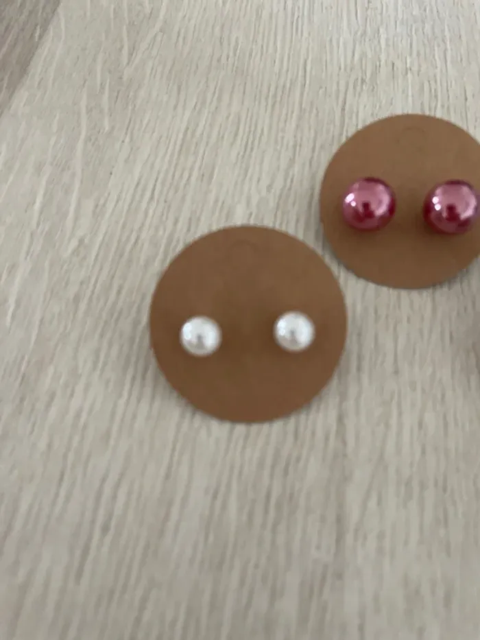 Lot de boucles d’oreilles neuves - photo numéro 2