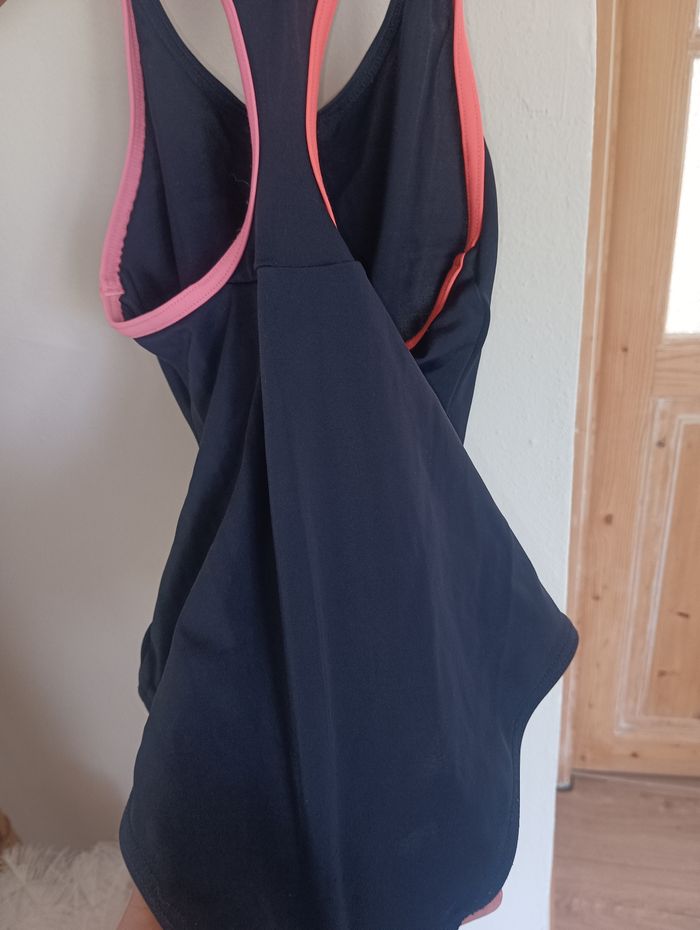 Maillot de bain natation 12 ans + bonnet - photo numéro 8