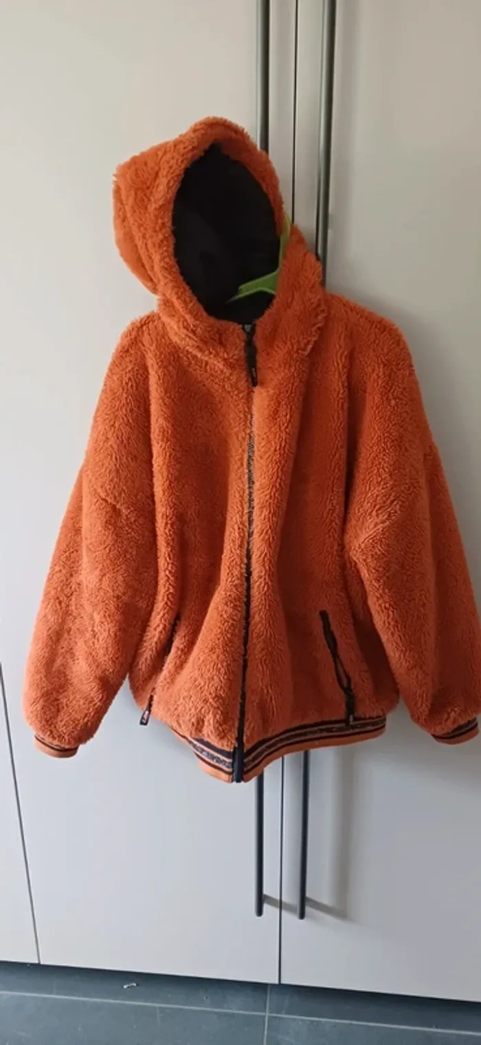 Veste losan coloris rouille taille 14 ans