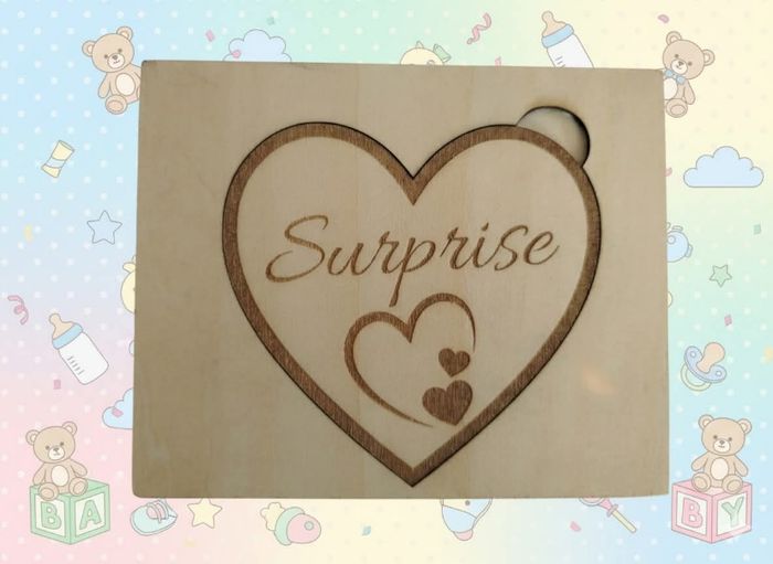 Annonce Grossesse – "Surprise" en Bois Gravé - photo numéro 2