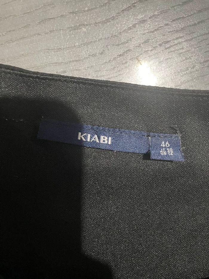 Robe noire - photo numéro 2