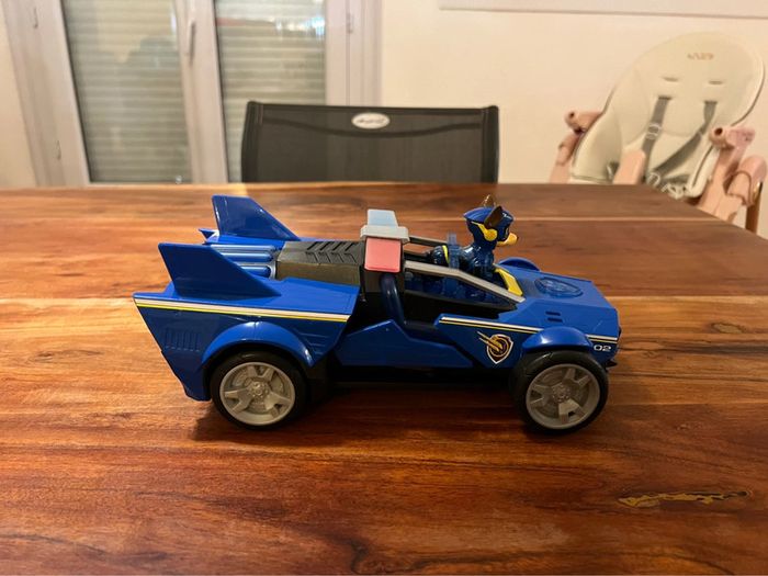 Véhicule transformable Deluxe Chase La Super Patrouille - photo numéro 8