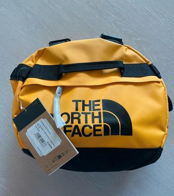 Sac The North Face Base Camp jaune et noire ( NEUF)