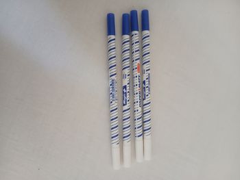 4 effaceurs papermate