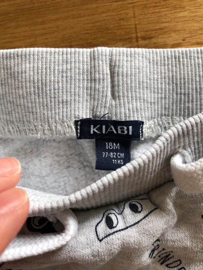 Pantalons 18 mois - photo numéro 2