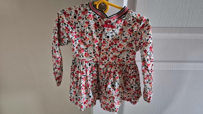 Blouse ML à fleurs Catimini 4ans - photo numéro 2