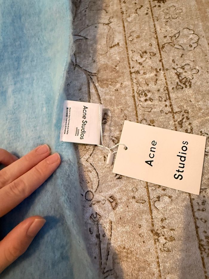 Écharpe Acne Studios - photo numéro 4