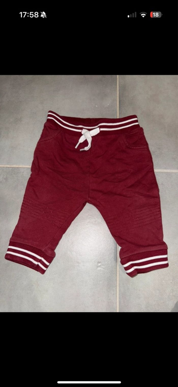 Lots pantalon 9 mois