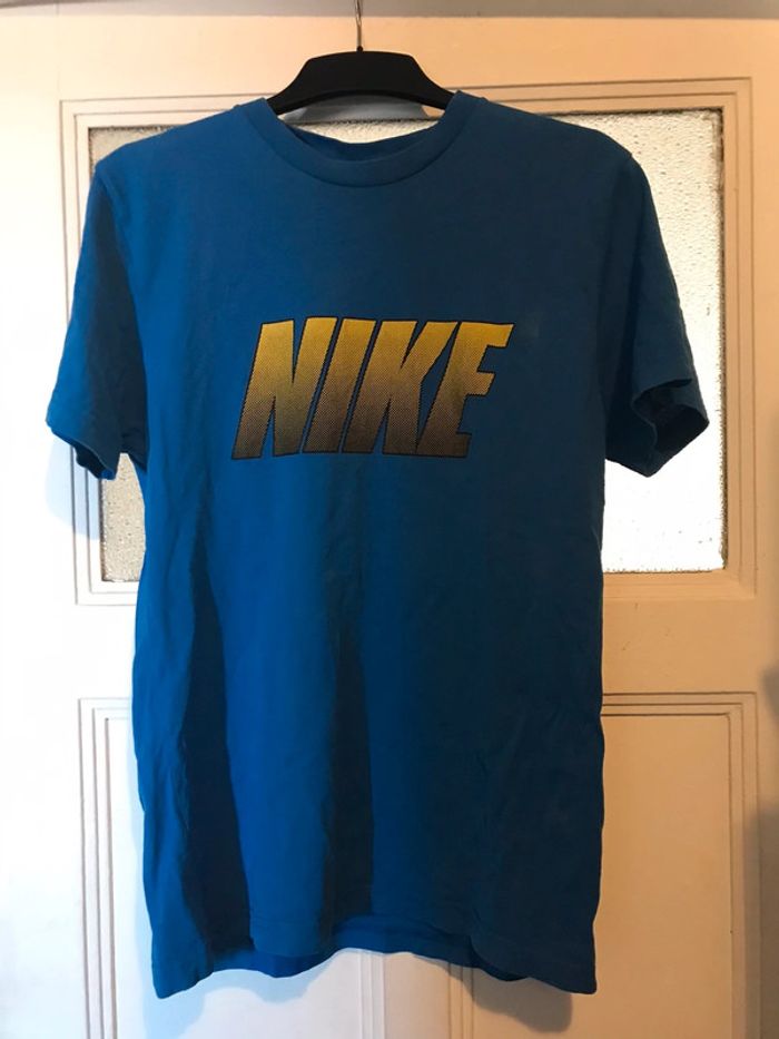 T-shirt Nike homme taille M - photo numéro 3