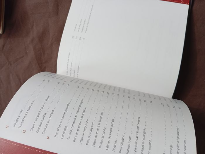 Livre cadeaux comestibles - photo numéro 5