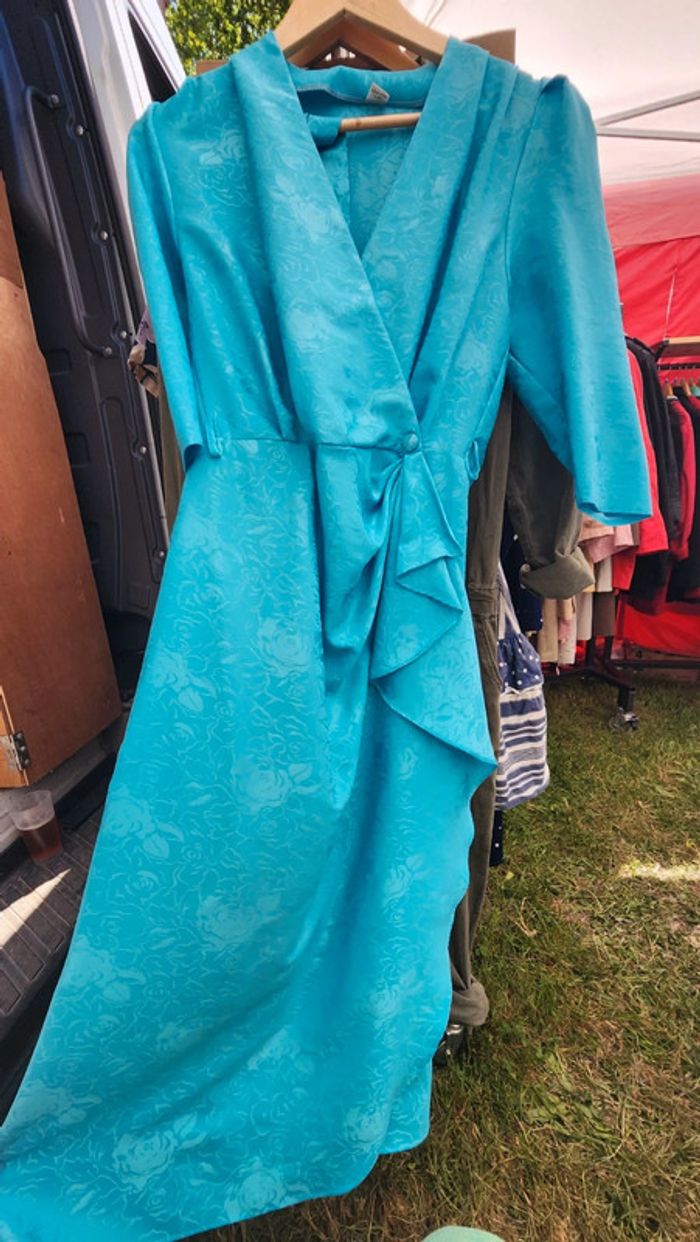 Superbe robe vintage made in France satinée