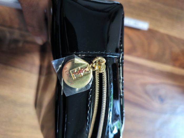 Trousse de maquillage YSL - photo numéro 3