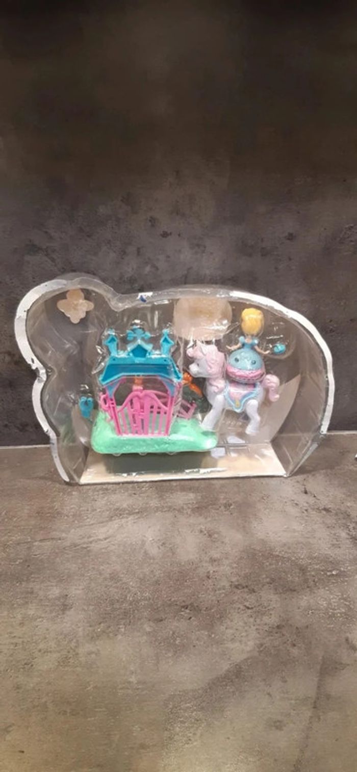 Balade en poney de Cendrillon (disney) état neuf - photo numéro 4