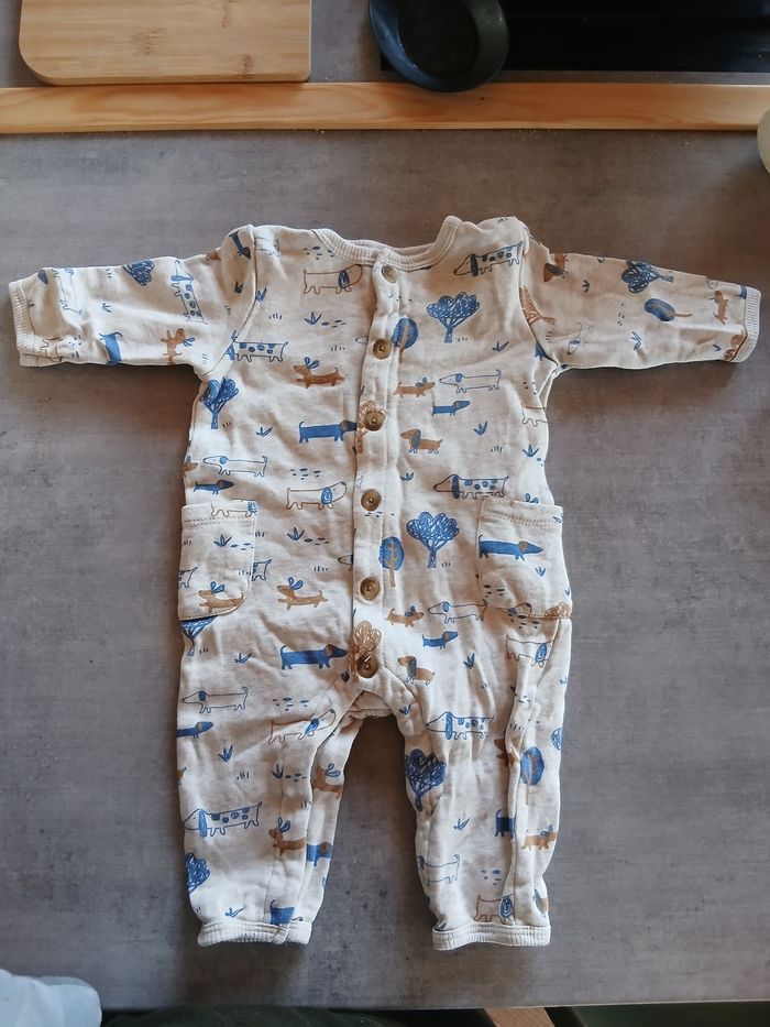 Lot pyjamas 6mois neuf - photo numéro 3