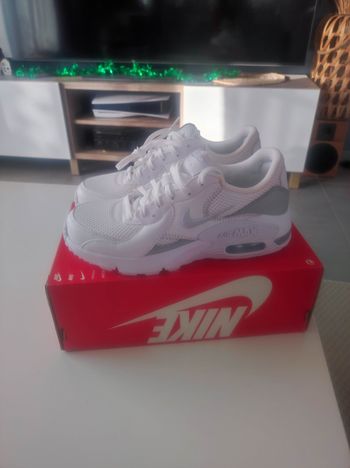 Baskets Nike air Max excee