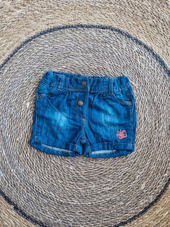 Joli short verbaudet taille 6 mois