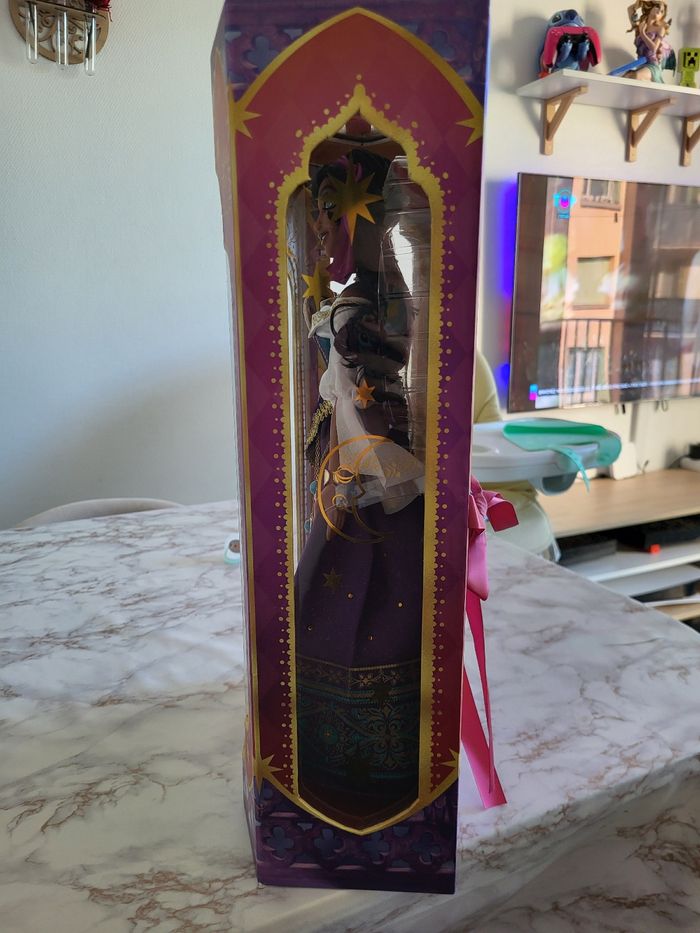 Poupée limitée disney esmeralda - photo numéro 4