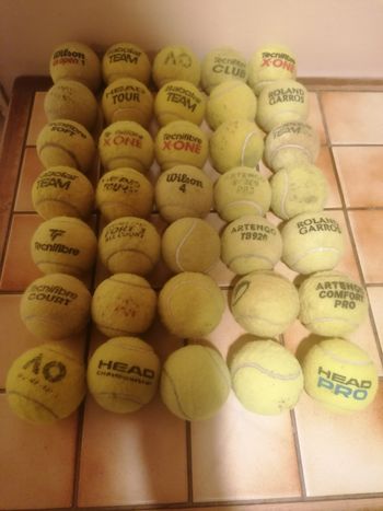 Lot balles de tennis