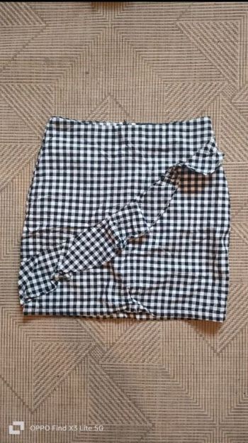 Jupe motif vichy à volant