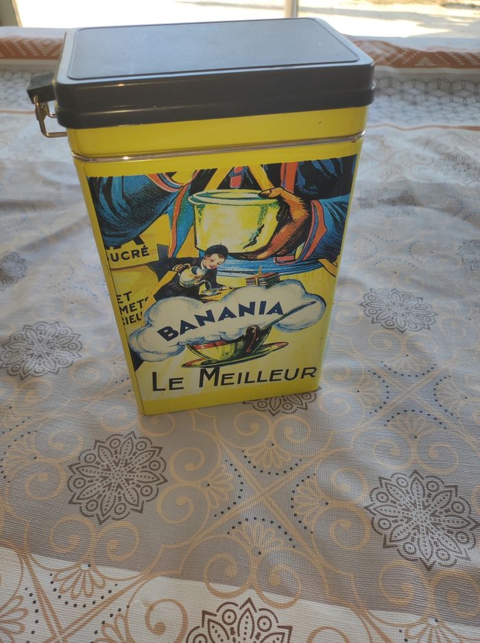 Boite Banania