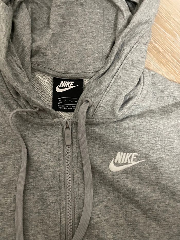 Veste Zipper Nike - photo numéro 2
