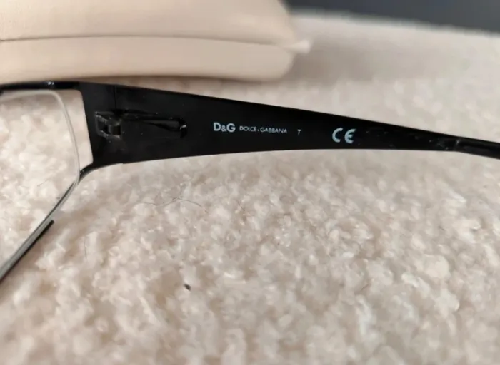 Paire Lunettes de vue monture femme d&g avec sa boîte - photo numéro 7