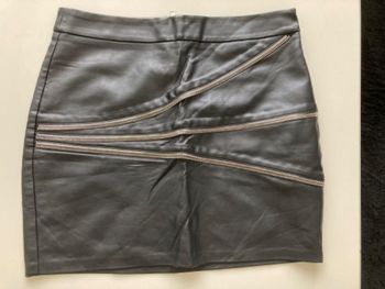 Mini jupe en simili cuir Zara taille 36/S