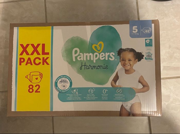 Couches harmonie Pampers