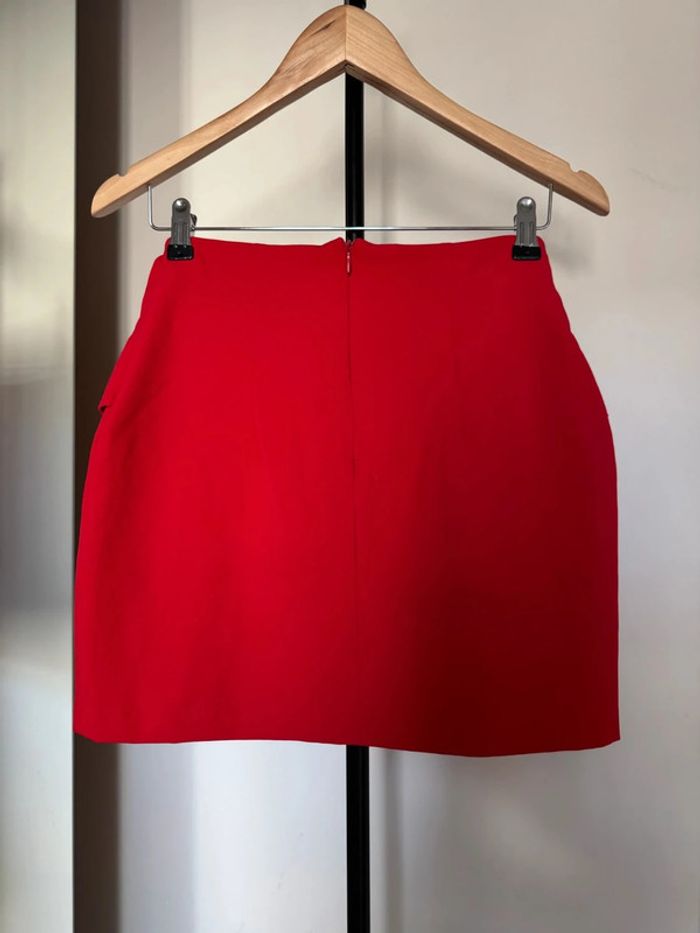 Jupe rouge classe S Zara - photo numéro 5