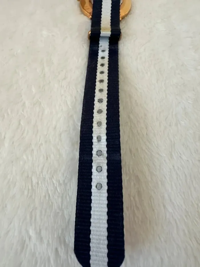 Montre daniel wellington - photo numéro 10