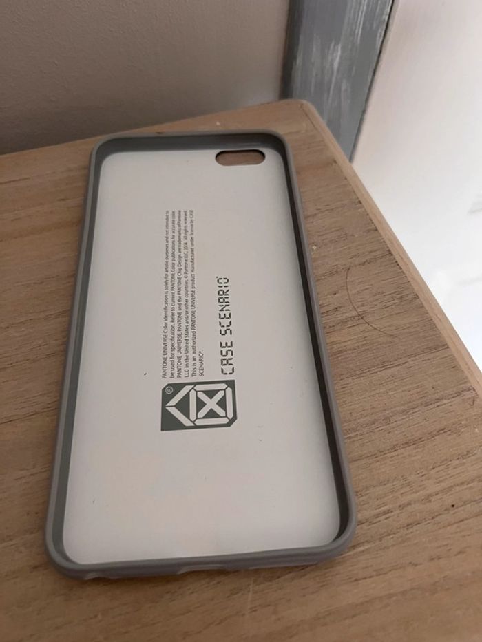 Coque De protection pour iPhone 6 Plus, Pantone blanc et gris métallisé - photo numéro 3