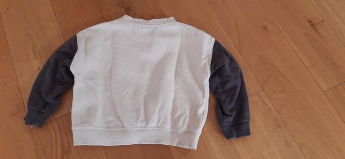 Pull Winnie l'ourson 3 ans - photo numéro 2