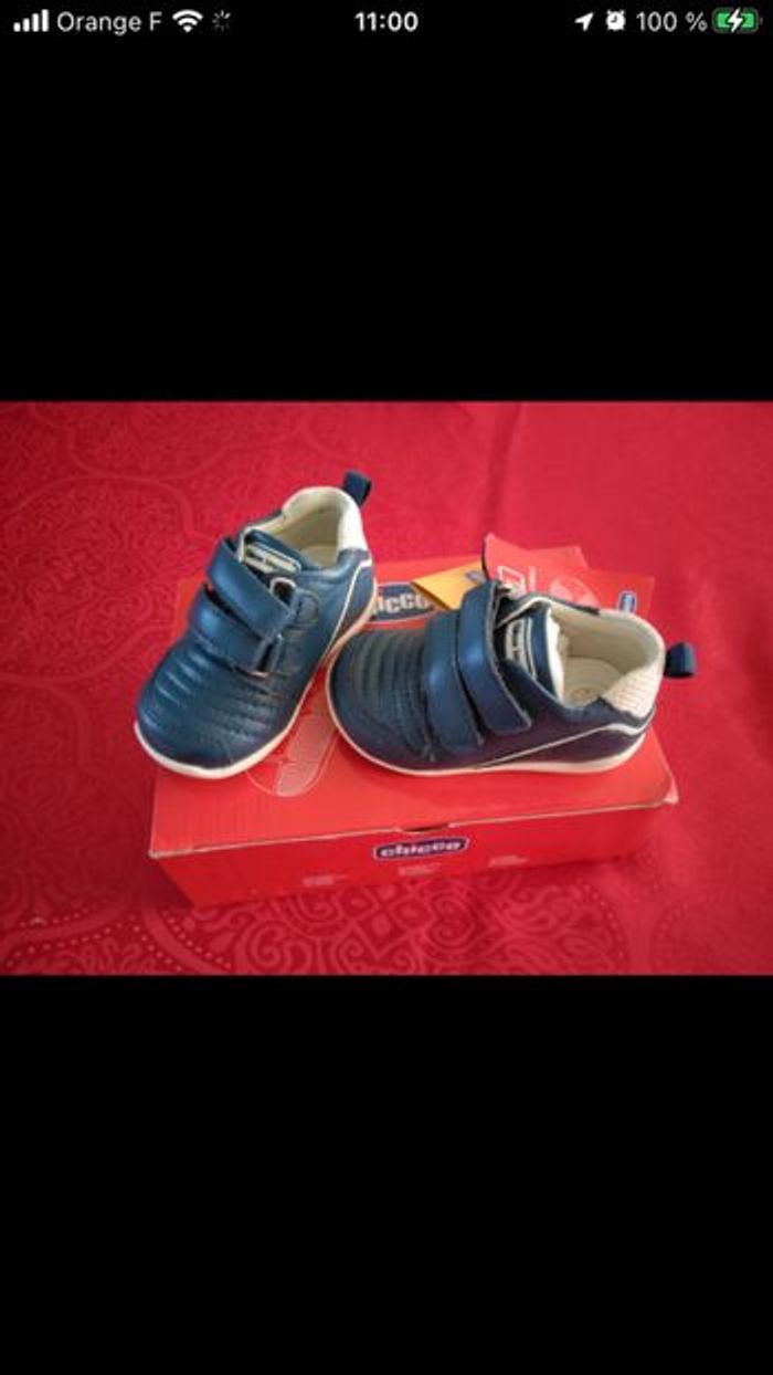 Chaussure chicco 18