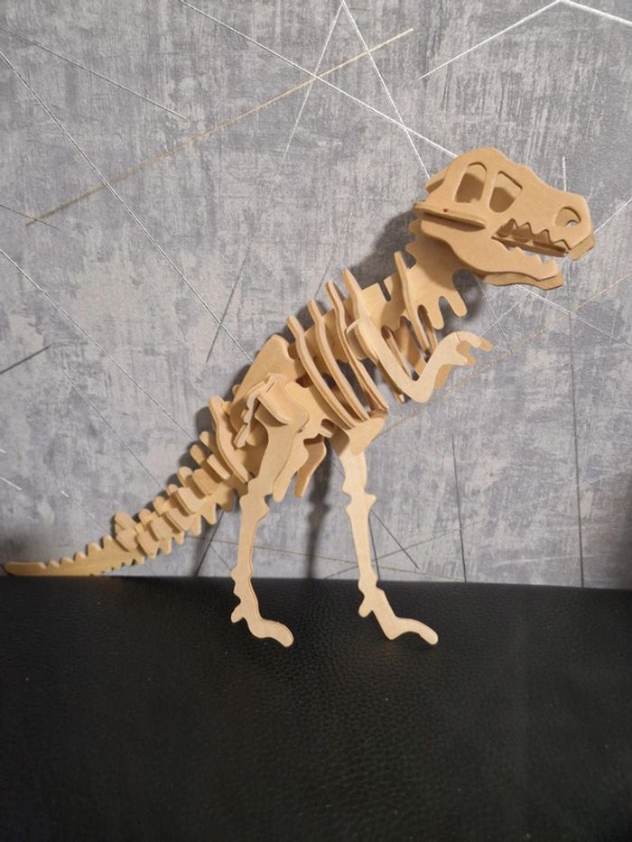 Puzzle 3D dinosaure en bois - photo numéro 3