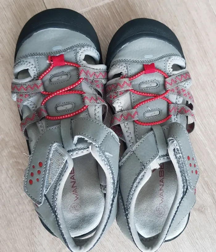 Sandales de randonnée taille 30-31 - photo numéro 7