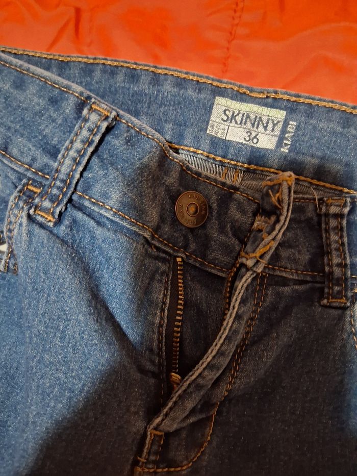 Jean kiabi taille 36 - photo numéro 2